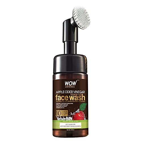 Wow Skin Science Apple Cider Vinegar Foaming Face Wash – With Organic Certified Himalayan Apple Cider Vinegar – No Parabens, Sulphate, Silicones & Color (With Built-In Brush) – 150Ml